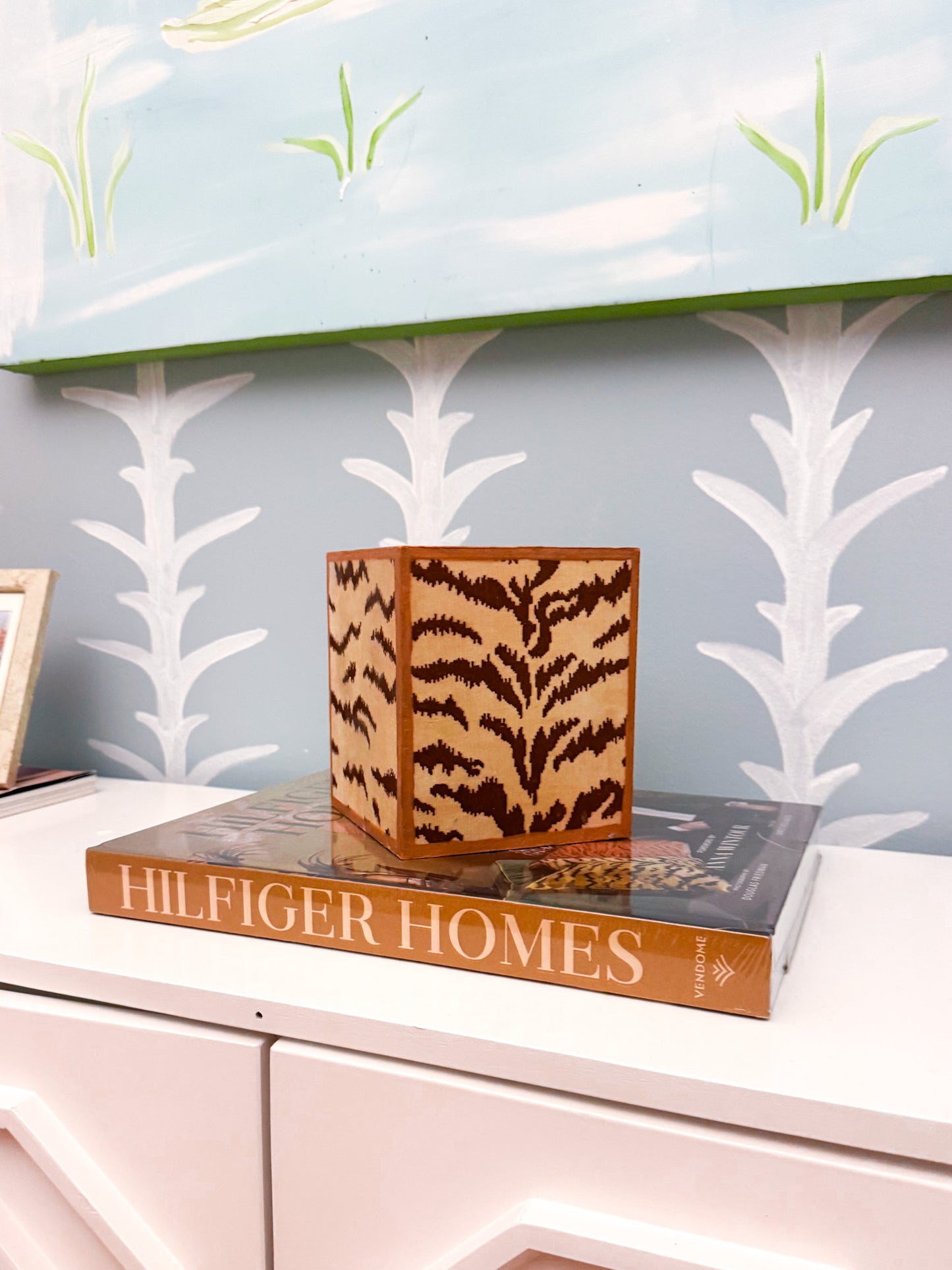 Le Neutral Tigre Tissue Box